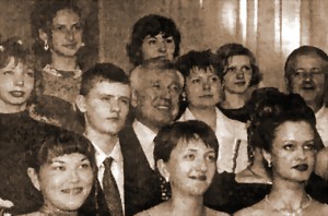 ФОТО МЭРА — В НАГРАДУ ОТЛИЧНИКАМ
