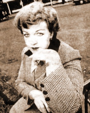 ЕЛЕНА ЖУРАВЛЕВА, ИНДИВИДУАЛЬНЫЙ ПРЕДПРИНИМАТЕЛЬ, ВЛАДЕЛЕЦ ПРОДУКТОВОГО ПАВИЛЬОНА: «НА НАС РЕШИЛИ НАДЕТЬ УДАВКУ»
