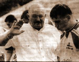«ИРТЫШ» — 2002: СДЕЛАТЬ ШАГ ИЗ СЕРЕДНЯКОВ В ЛИДЕРЫ
