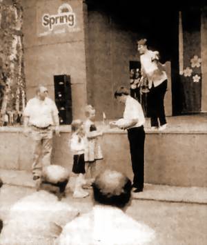 НАГРАДЫ ЗА ЛЮБОВЬ К ГОРОДУ