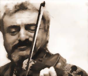 СЧАСТЛИВ ДОМ, ГДЕ ПЕНЬЕ СКРИПКИ