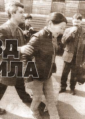 УПАЛА ПОД ПОЕЗД И… ВЫЖИЛА