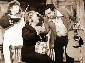 ТРИНАДЦАТЬ МАСОК ОДНОГО ЛИЦА