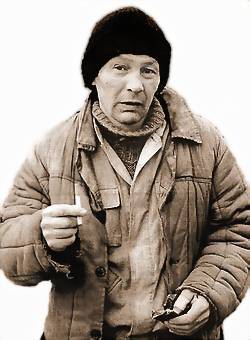 ПЬЯНОЙ ТРАНШЕЯ ПО КОЛЕНО